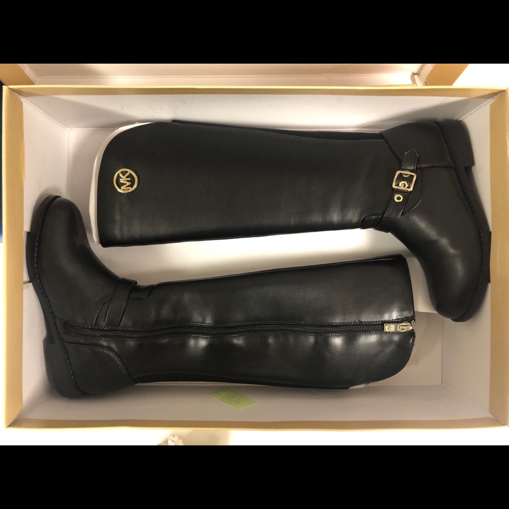 Michael Kors Girl Boots
